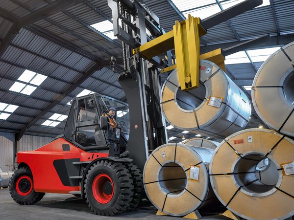 1-1-1-Forklift_Reach-trucks_Mod-4_D