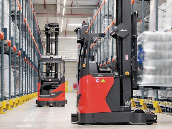 2-2-1-Automated-Vehicles_Automated-Guided-Forklift_B